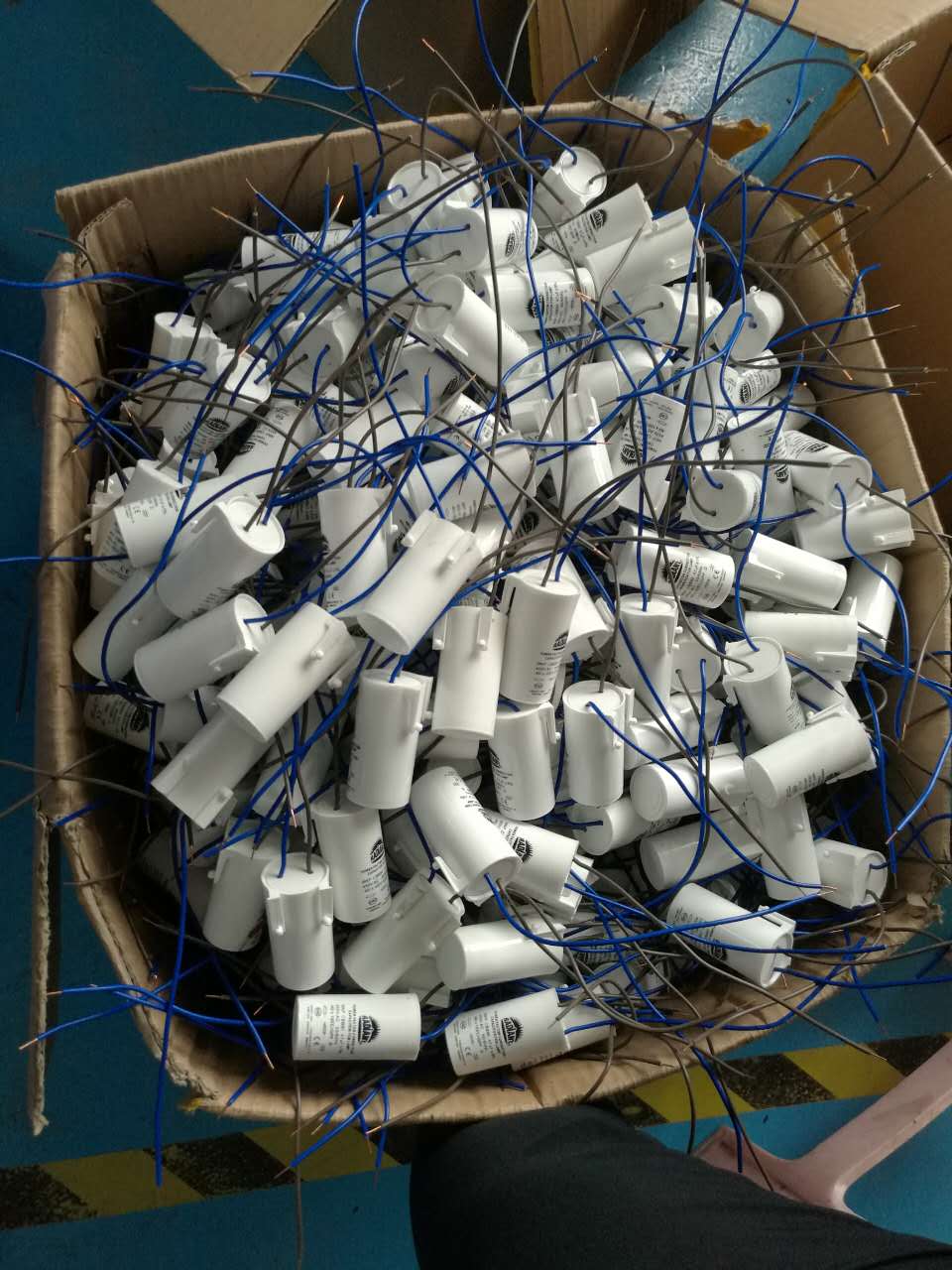 電容器工廠-電容量產階段 電容器工廠-電容量產階段